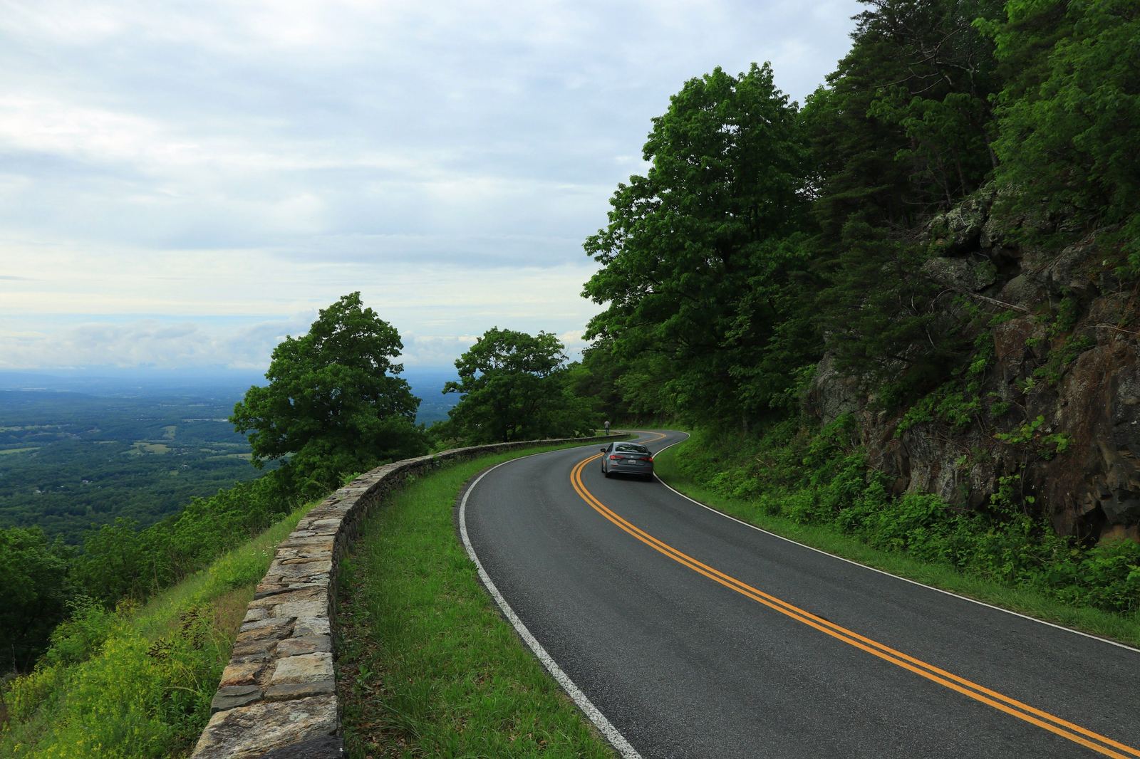 A Blue Ridge Parkway road near Asheville — Fletcher route country